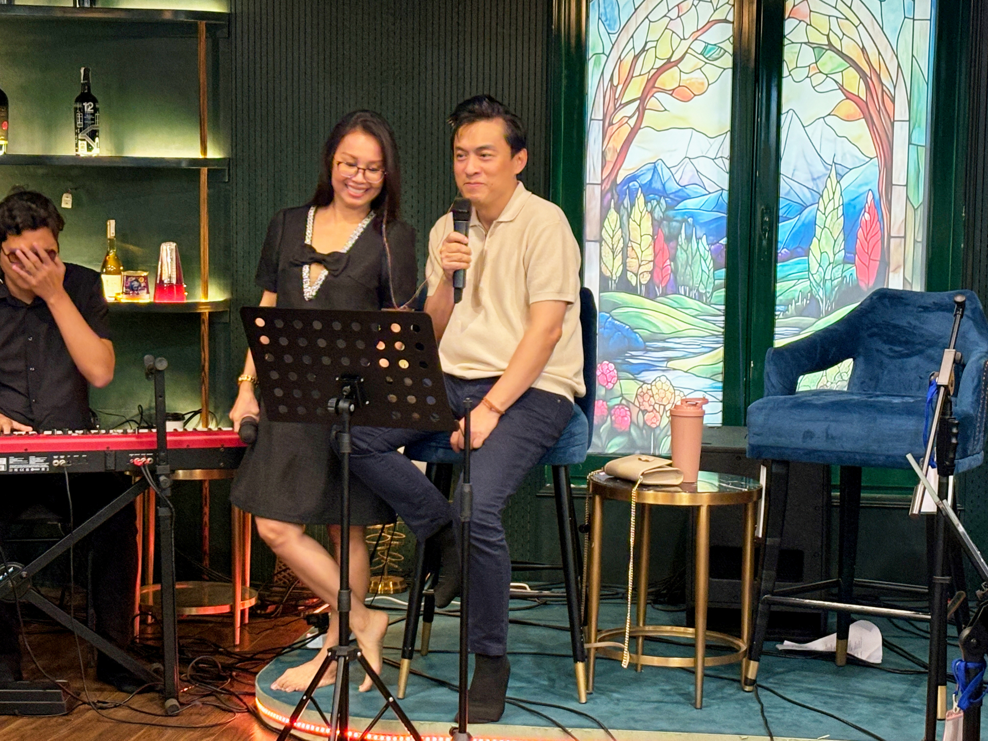 Cẩm Ly và Đan Trường  tập luyện trước thềm live-concert