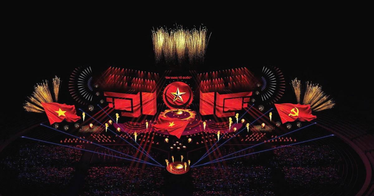 Toàn cảnh sân khấu tại sân vận động quốc gia Mỹ Đình - nơi diễn ra chương trình nghệ thuật chính luận đặc biệt “Âm vang Tổ quốc”. Ảnh: Ban Tổ chức