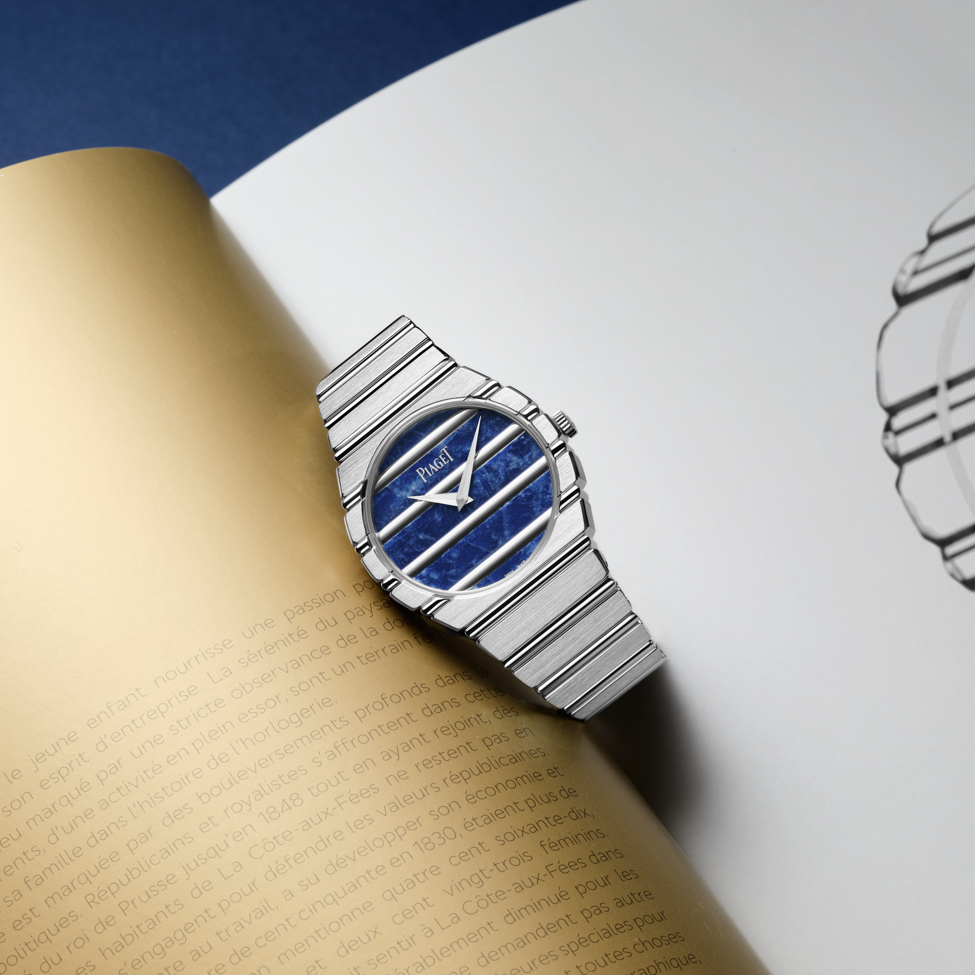   Bộ vỏ 38mm có cấu trúc hình gối mềm mại được lồng ghép khéo léo bên trong hình dáng tròn trịa, ôm sát cổ tay. Từng mắt xích được đánh bóng thủ công tỉ mỉ, đan xen giữa các bề mặt hoàn thiện dạng satin và đánh bóng gương.   