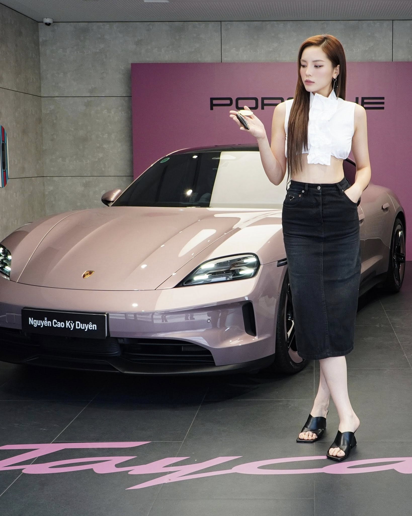 Hoa hậu Kỳ Duyên tậu 