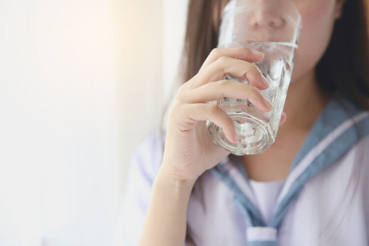 Sáng dậy uống ngay 1 loại nước này giúp thận khỏe, nhuận tràng hiệu quả: Nhiều người chưa biết tận dụng đúng cách
