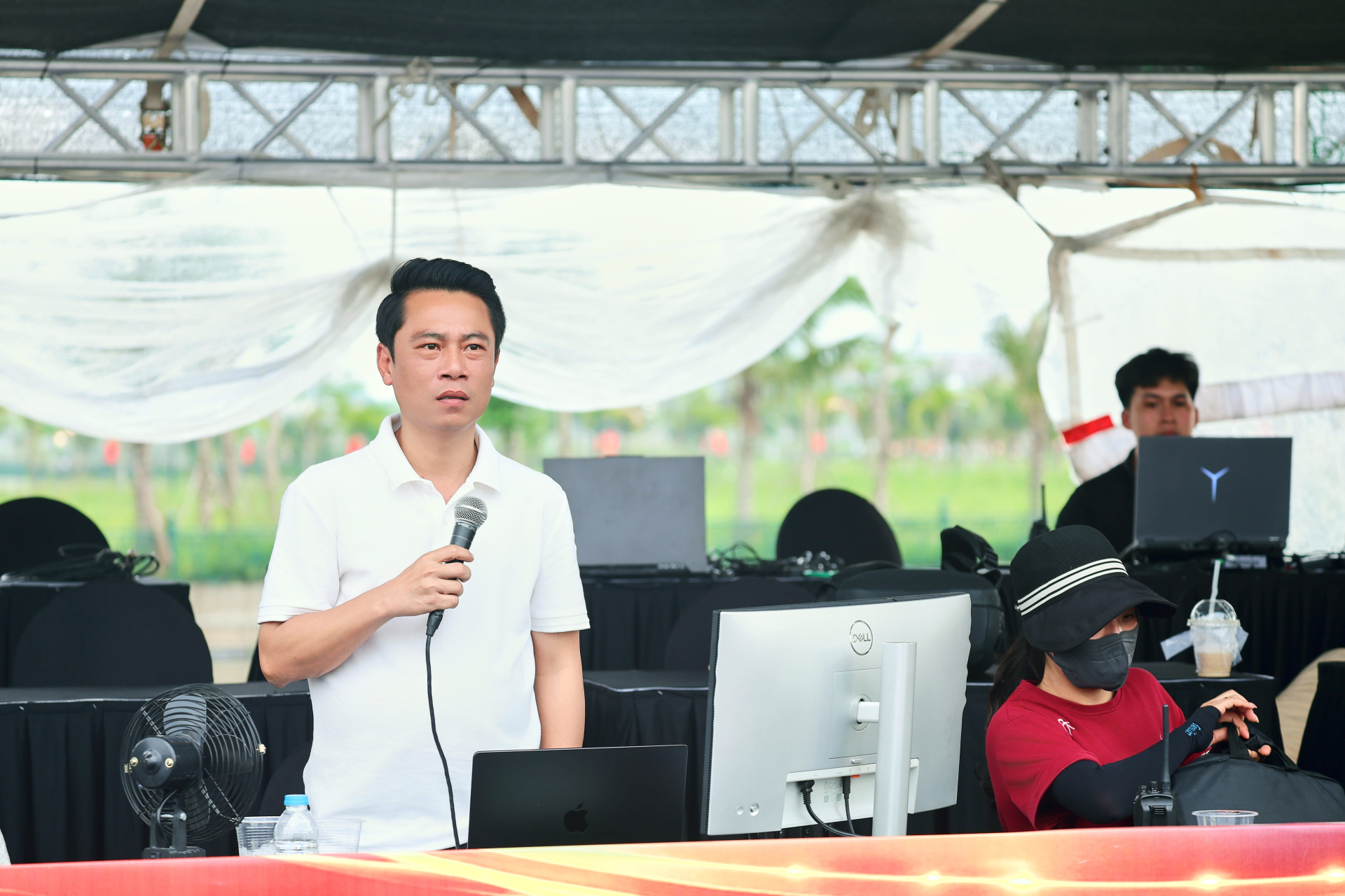  Tổng đạo diễn Phạm Hoàng Giang