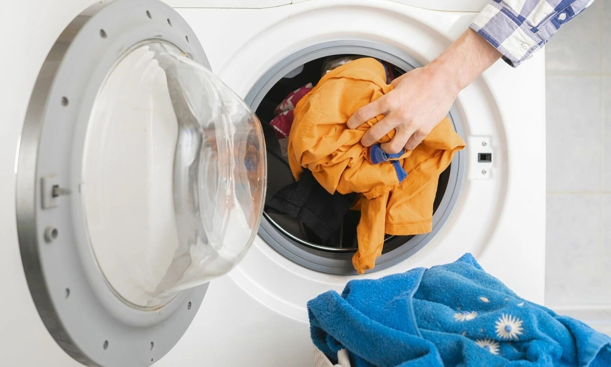 Số 7kg, 10kg trên máy giặt là khối lượng quần áo khô hay ướt? Nhiều gia đình dùng cả chục năm vẫn hiểu sai