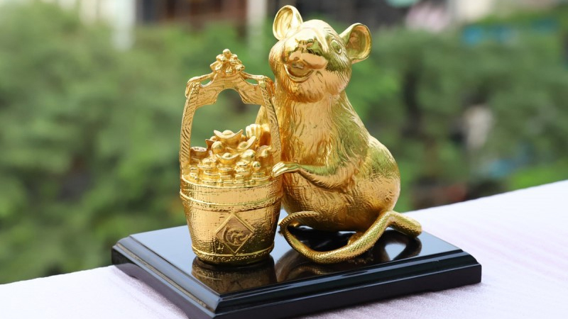 Từ ngày 16/5, 4 con giáp này được Thần Tài hộ mệnh, sự nghiệp thăng hoa như đại bàng, tiền vàng chảy đầy túi