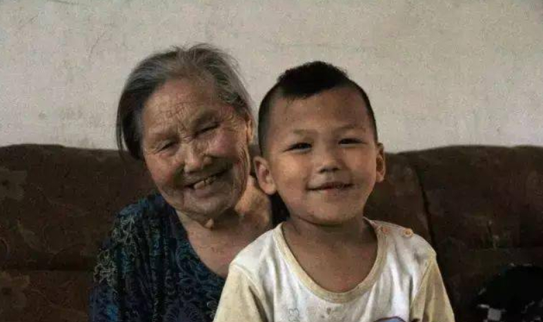 Cụ bà sống thọ 127 tuổi nhờ 3 thói quen đơn giản: Không phải ăn kiêng hay tập luyện