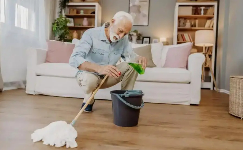 Bỏ leo núi vì sợ hại khớp, cụ ông 60 tuổi vẫn mòn sụn gối nặng: Bác sĩ chỉ rõ 3 thói quen “phá hủy” đầu gối mỗi ngày