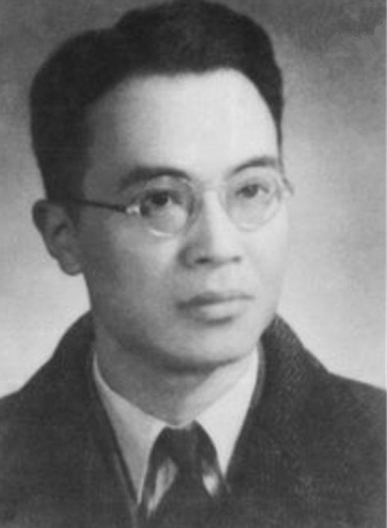 Nam sinh tưởng trượt ĐH vì môn Toán điểm cực thấp, nào ngờ hiệu trưởng xem bài thi lập tức đặc cách tuyển thẳng: “Em đã được nhận!”