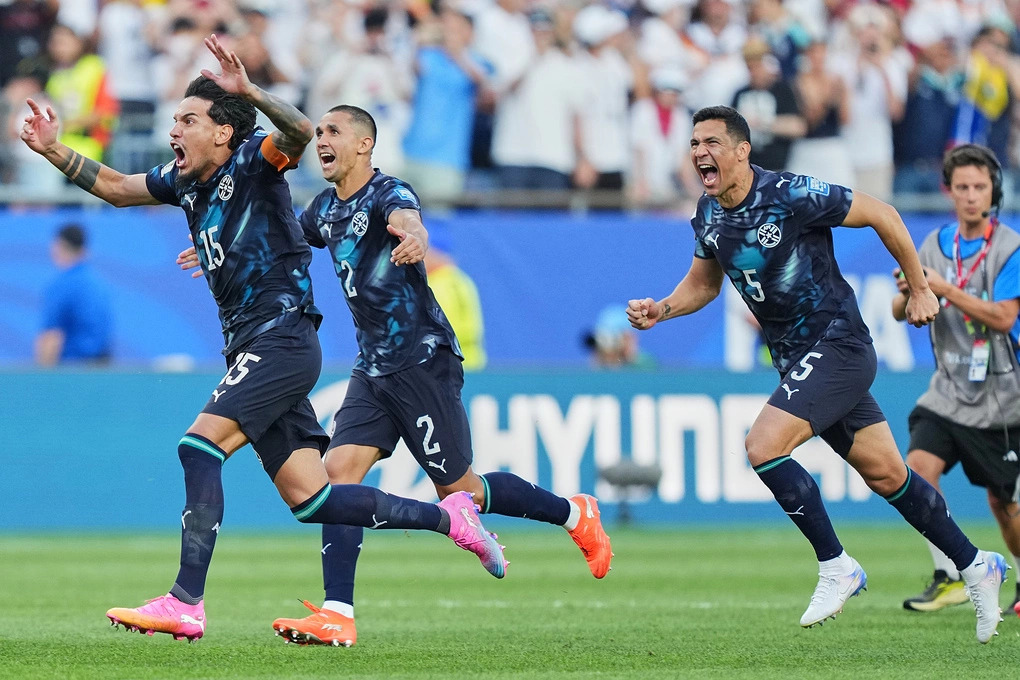 Sướng như người dân Paraguay: Sau chiến thắng địa chấn ở World Cup, cả nước được nghỉ lễ để ăn mừng 