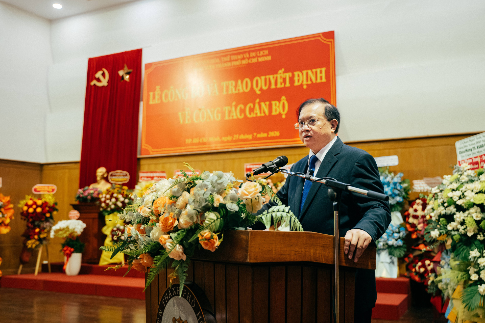 Thứ trưởng Tạ Quang Đông