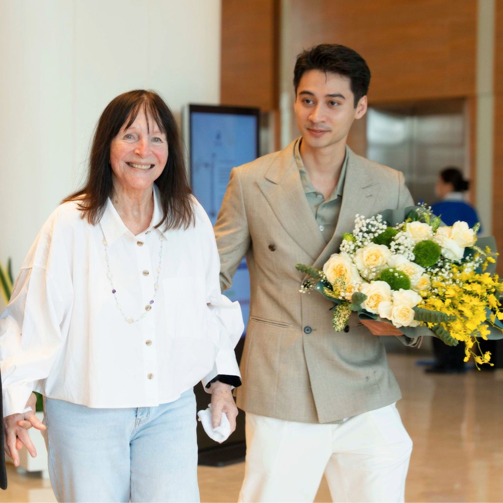 Bà Julia Morley - Chủ tịch Miss World trong chuyến khảo sát tới Khu du lịch Quốc tế Đồi Rồng