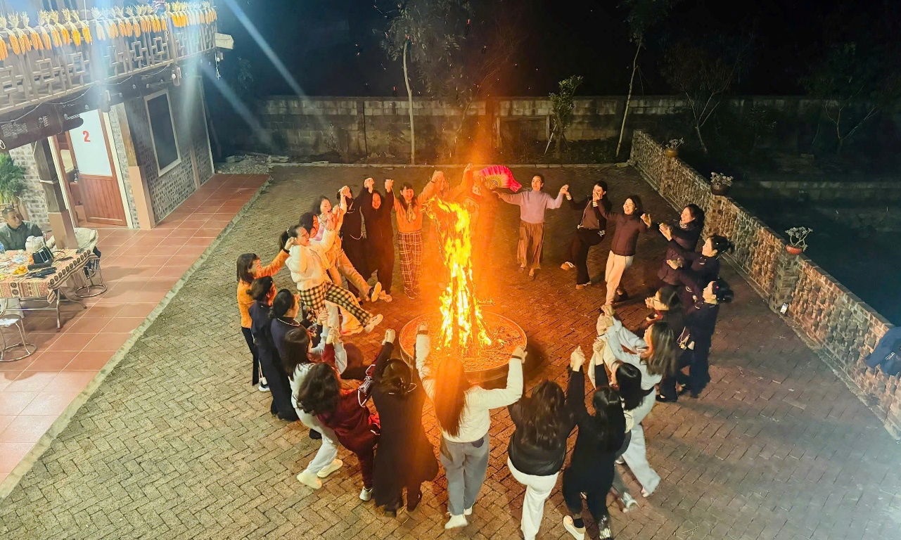 Ngôi làng có hơn 400 nhà sàn cùng quay về một hướng: Được công nhận