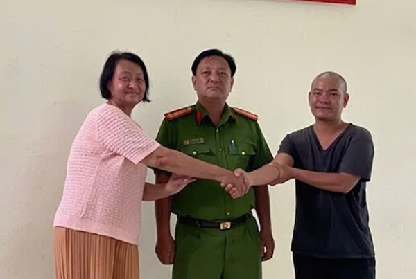 Công an điều tra, xác minh giao dịch chuyển khoản 30.000.000 đồng vào tài khoản của Sầm Đặng Hoàn Nhựt SN 1987