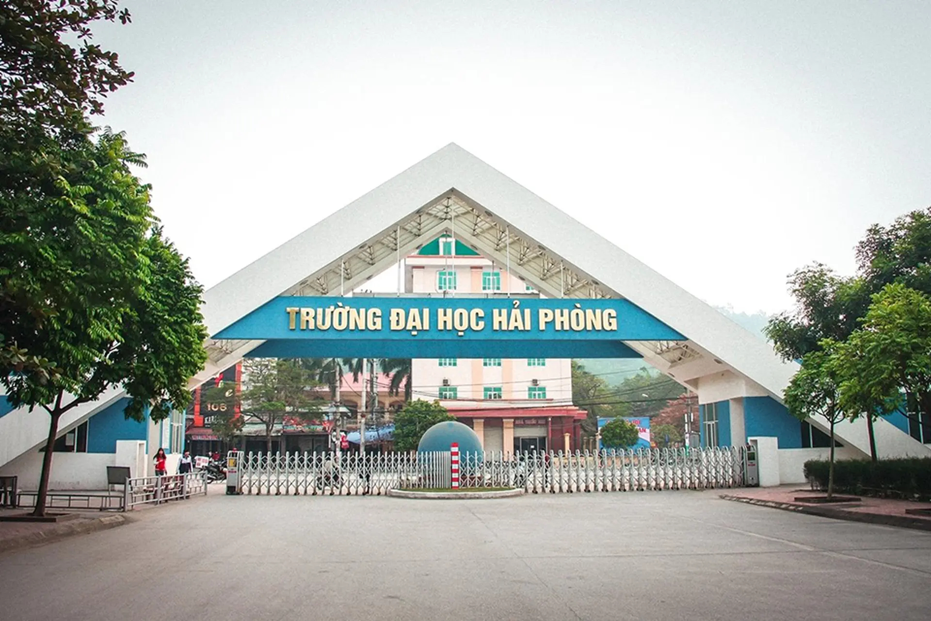 1 trường đại học ở thành phố 4,6 triệu dân 'trải thảm' tuyển giảng viên: Hỗ trợ đến 500 triệu đồng khi trúng tuyển, được ưu tiên mua NOXH