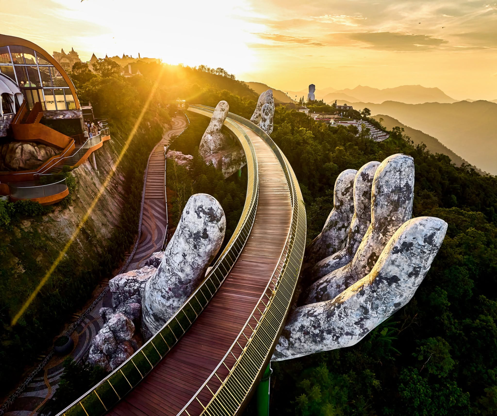 Ảnh: Mercure Danang French Village Bana Hills (Đà Nẵng)