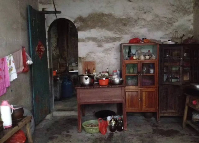  Chủ căn nhà 30m² nhất quyết không di dời dù được đổi sang nhà mới rộng 55m², khẳng định: 