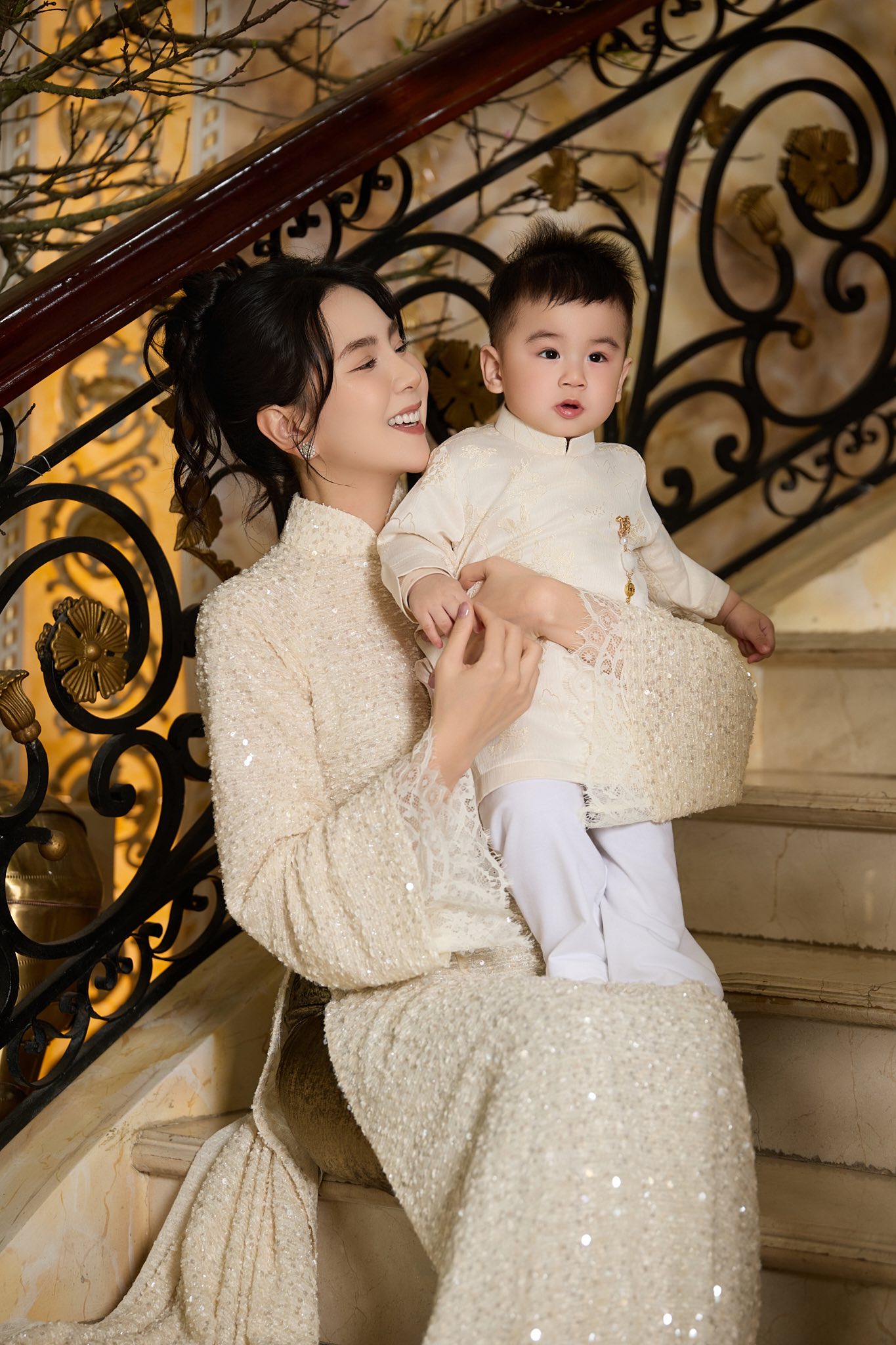 Mai Ngọc cùng cậu con trai đầu lòng Panda