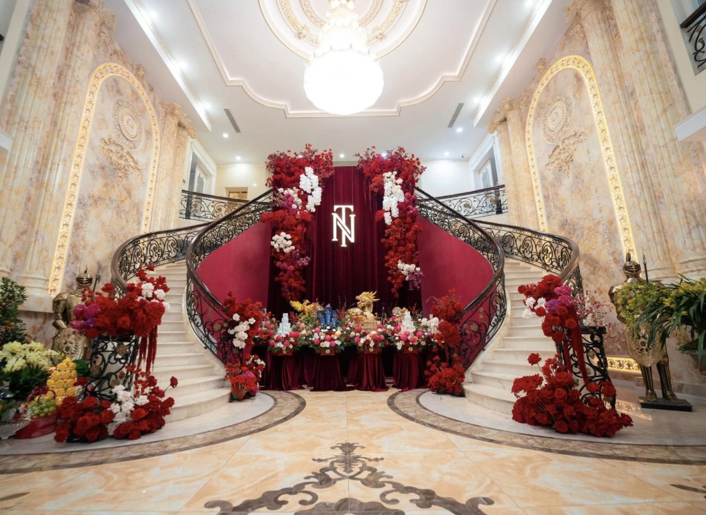 Hoa khôi VTV từng phủ sóng giờ vàng bỗng rút lui khỏi showbiz: Giờ lấy chồng đại gia, cuộc sống trong biệt thự gây tò mò