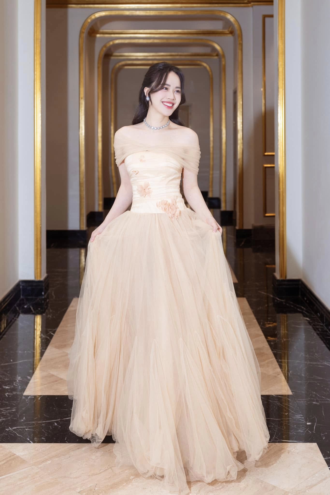 “MC xinh đẹp nổi tiếng nhất nhì VTV”: Lấy chồng là Tiến sĩ và cuộc sống 