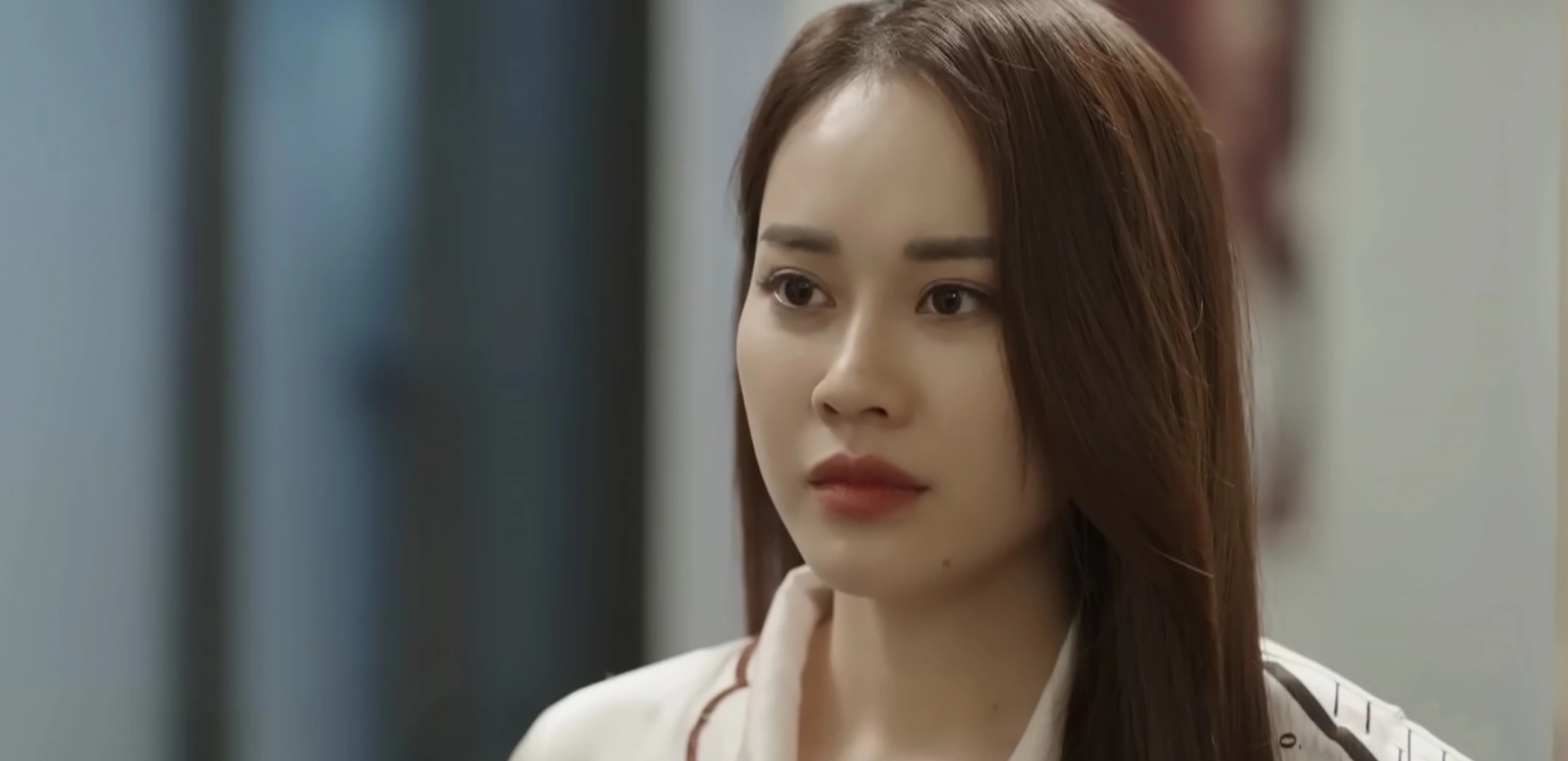 Không chỉ dẫn chương trình, nữ MC VTV còn gây chú ý khi thử sức với phim ảnh (ảnh báo thanh niên)