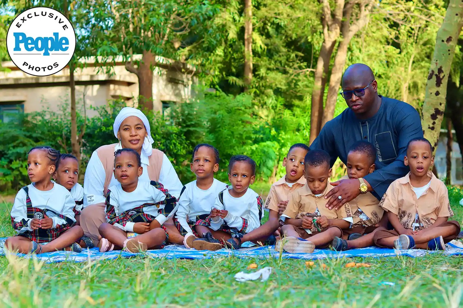 Gia đình vợ chồng Halima Oumar Cissé và Abdelkader.