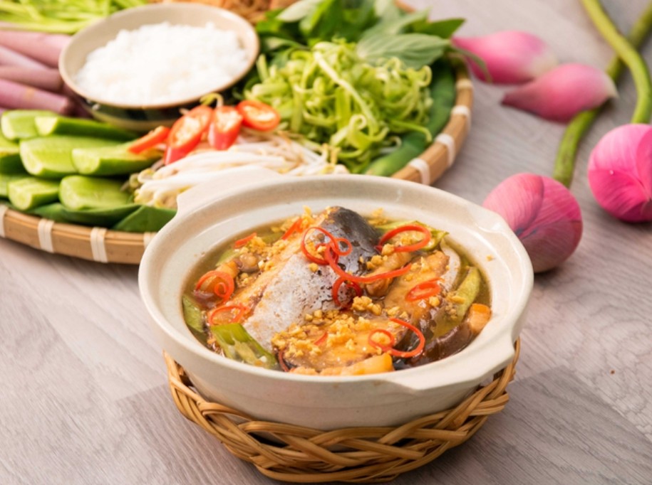 Muốn ăn bông súng, cá kho Thì vô Đồng Tháp ăn cho đã thèm