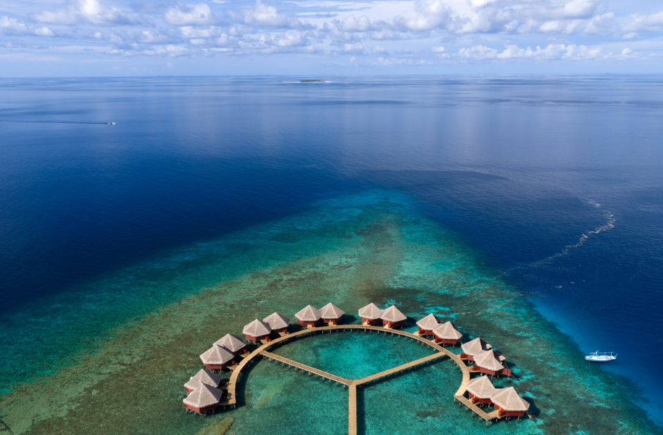 Maldives kiếm tiền từ khách sạn như thế nào? 