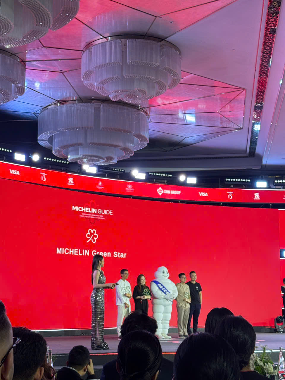 Tối 4/6 sự kiện vinh danh Michelin Star chính thức diễn ra tại Hà Nội