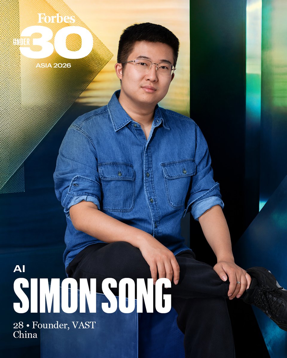 Anh vừa được vinh danh trong danh sách Forbes 30 Under 30 Asia 2026.