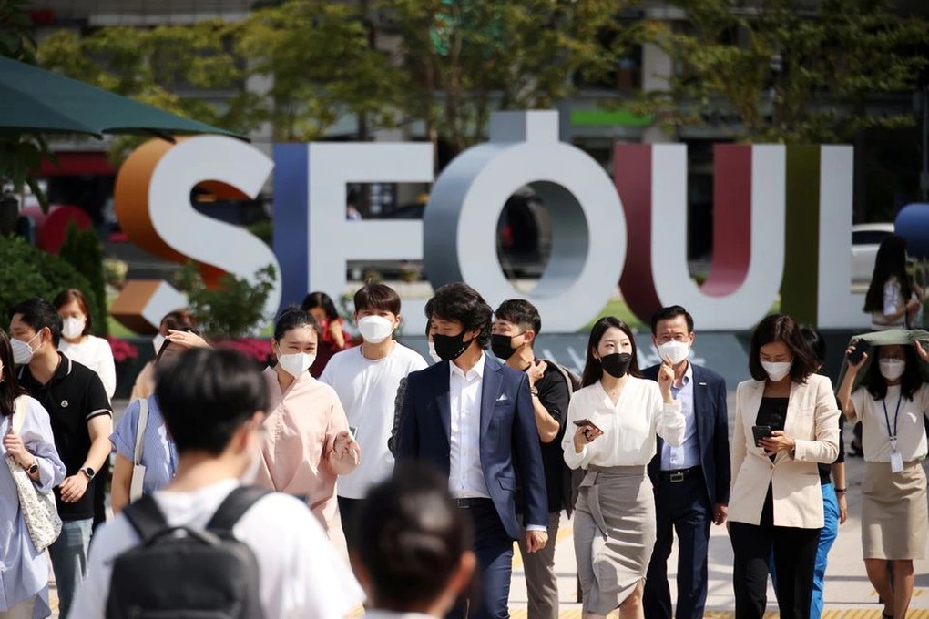 Giá nhà đất tại các thành phố lớn như Seoul liên tục ở mức cao.