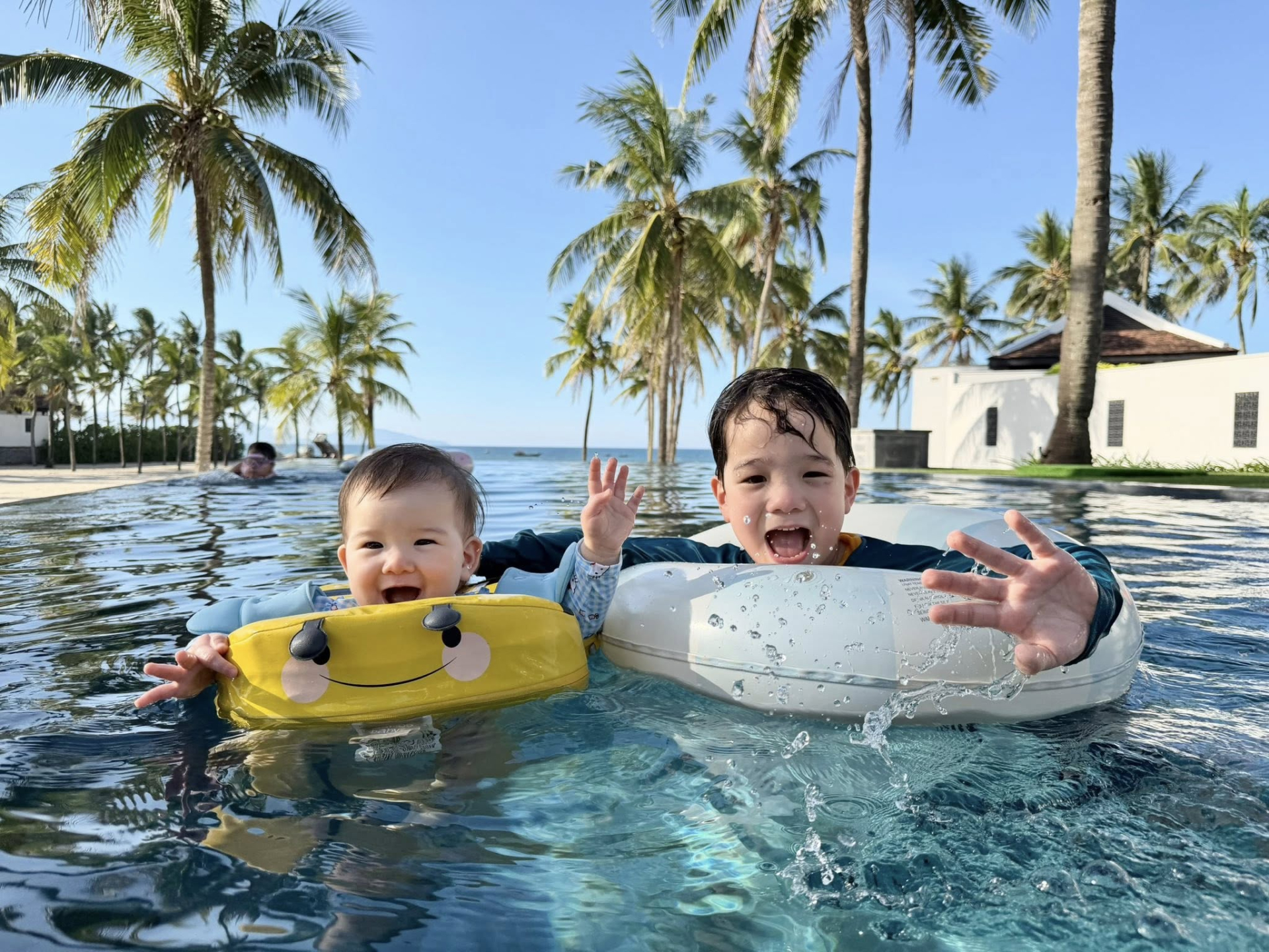 Các con nhà Đỗ Quang Vinh