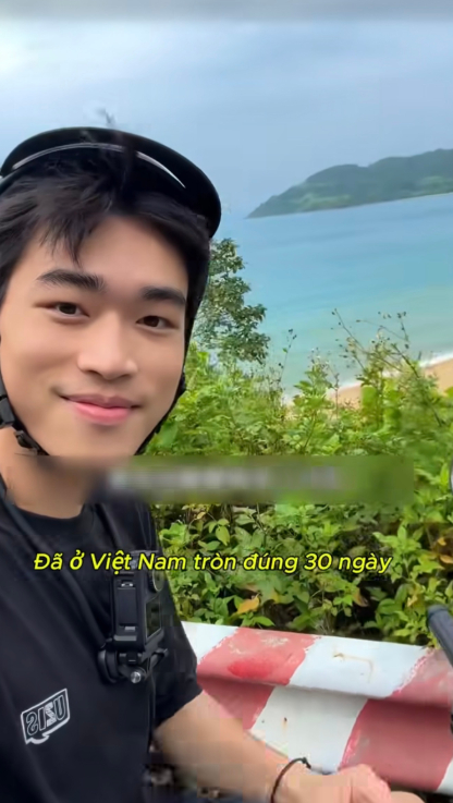 Nam du khách Trung Quốc ở Việt Nam 30 ngày để đi khám phá xuyên Việt