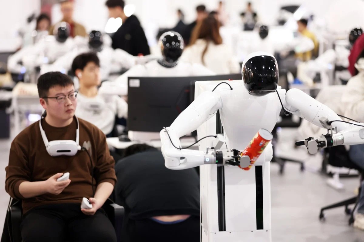 AI, robot và bán dẫn đang được dồn lực đào tạo và phát triển.