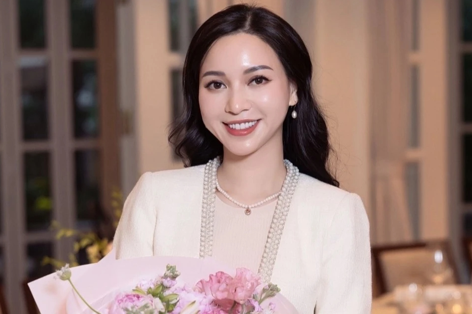 Hannah Olala tại một sự kiện ra mắt mỹ phẩm - Ảnh: FBNV