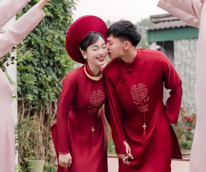 Gia đình chính là chỗ dựa vững chắc cho Hồ Văn Cường tập trung điều trị chấn thương, sớm quay lại sân cỏ