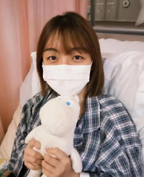 Nữ MC, biên tập viên truyền hình nổi tiếng đã qua đời sau thời gian ngắn chống chọi với căn bệnh ung thư