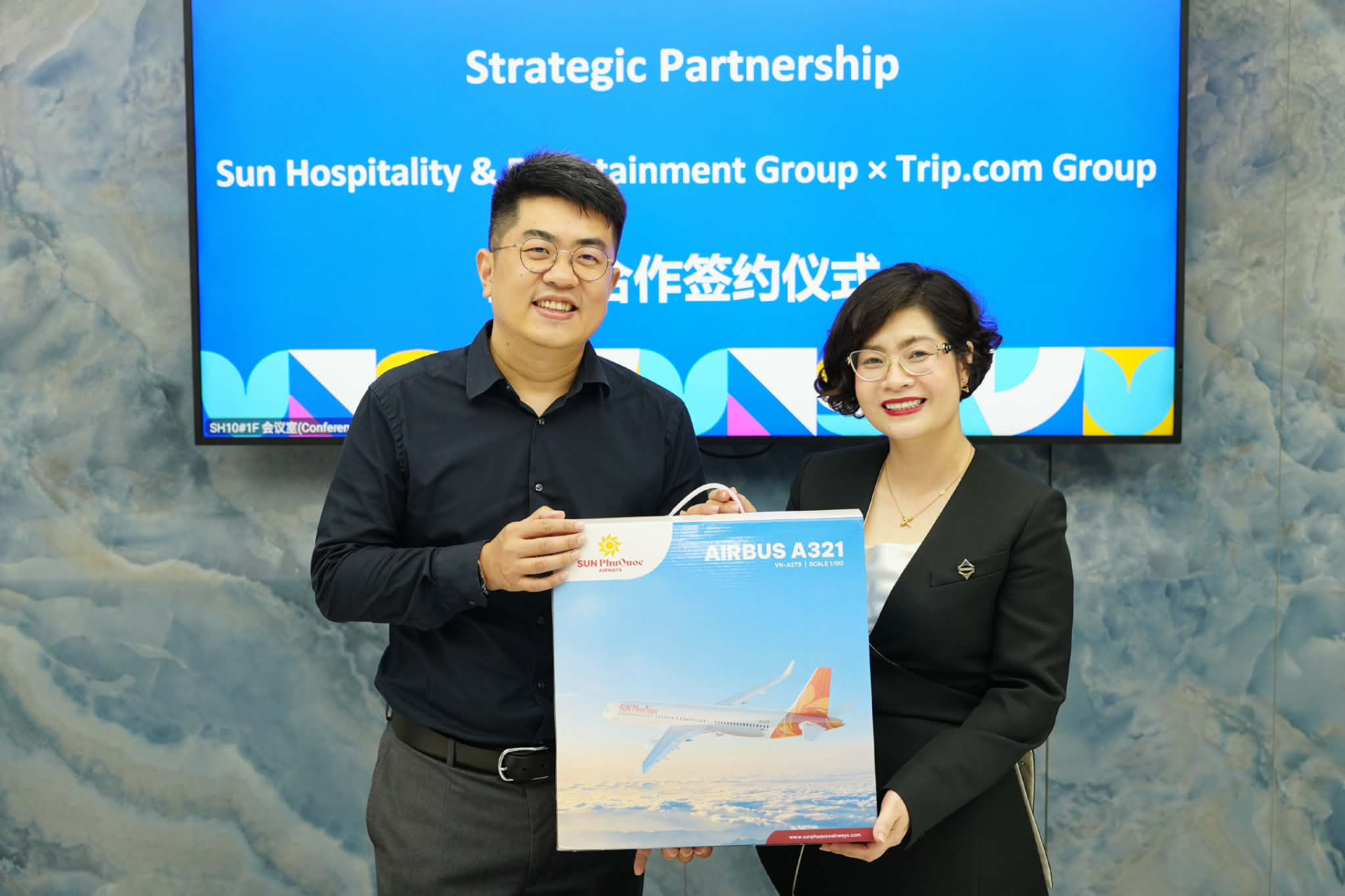 S.H.E và Trip.com sẽ tiếp tục đồng hành hợp tác chiến lược trong năm 2026