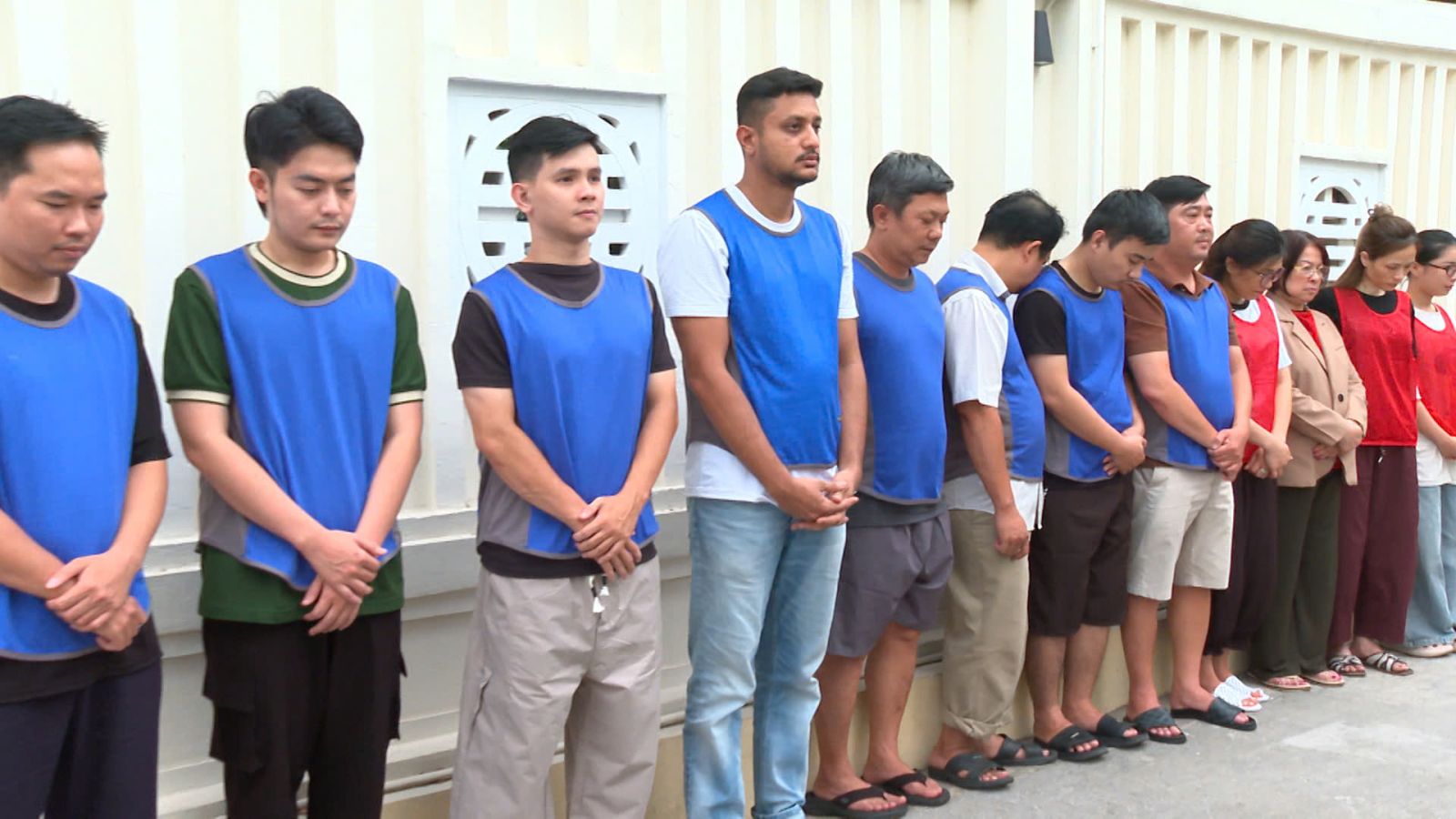Công an Thanh Hóa triệt phá đường dây buôn lậu kim cương xuyên quốc gia: Thu giữ 1.100 viên kim cương