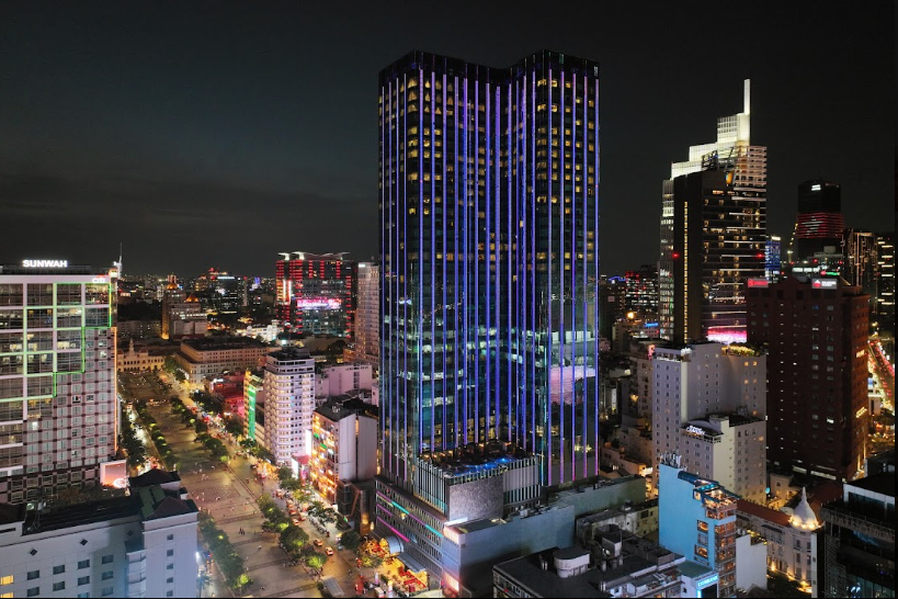 The Reverie Saigon là khách sạn 6 sao sang trọng bậc nhất Việt Nam