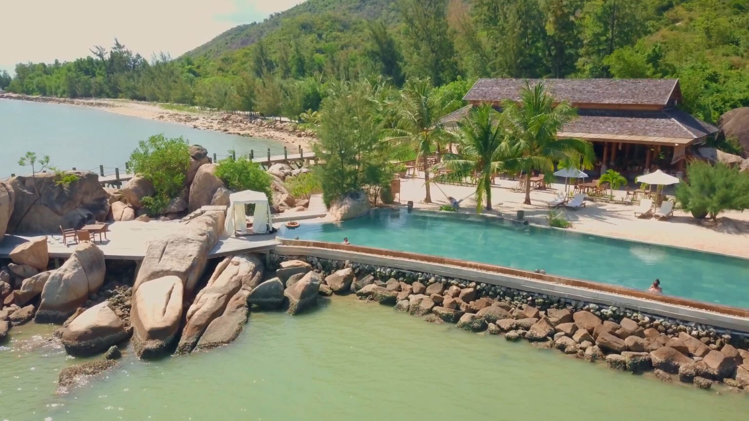 Việt Nam có gì mà thêm một