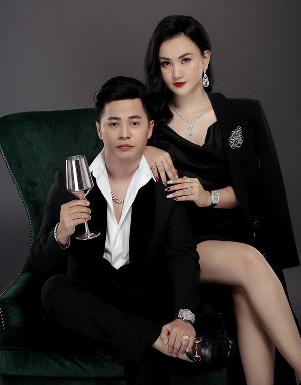 Thông Trần và vợ - Hiền Nhiên, chủ nhân thương hiệu Kimberly Diamond.