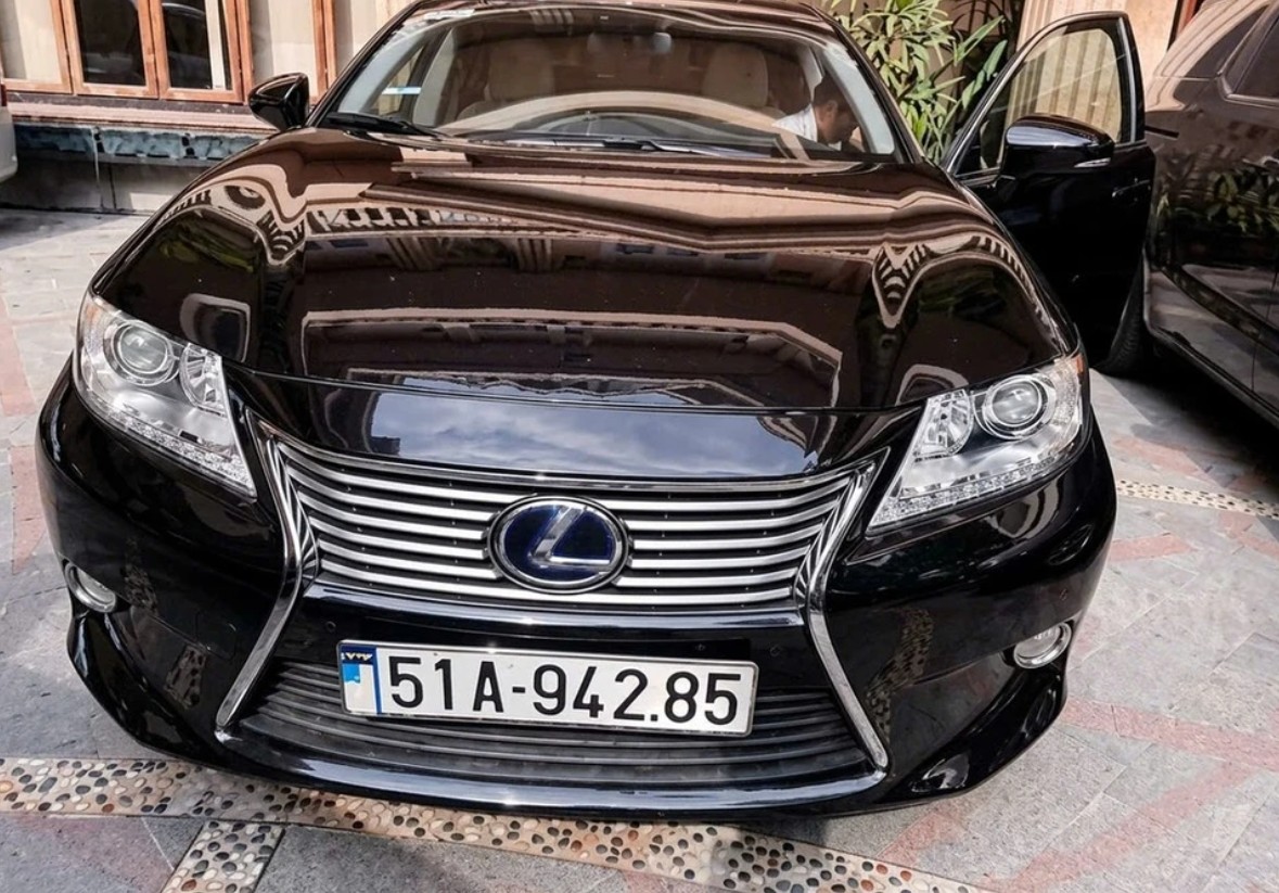 Chiếc Lexus của bà Trương Mỹ Lan tiếp tục giảm giá - Ảnh: Trung tâm Dịch vụ đấu giá tài sản TPHCM