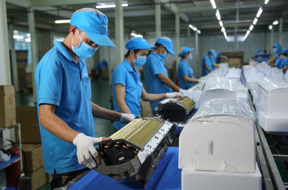 Lao động nam tại CiNEC Cà Mau sẽ được thưởng 1 triệu đồng vào ngày Quốc tế đàn ông 19/11 - Ảnh minh họa