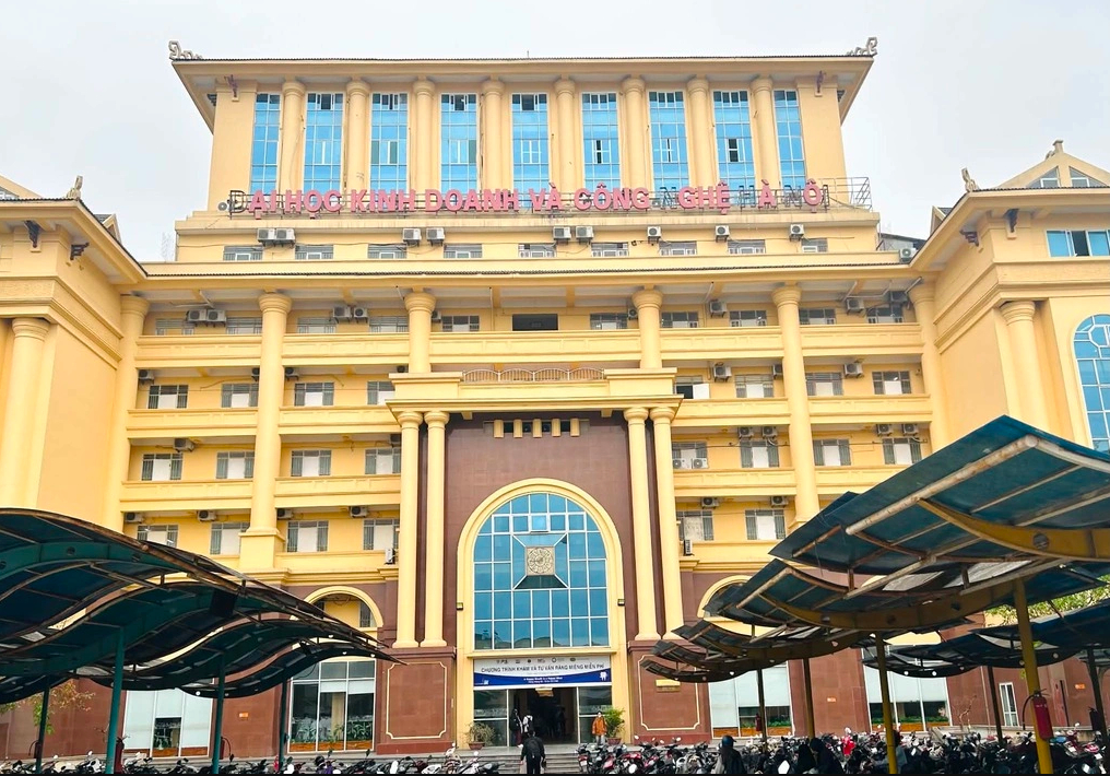 Trường Đại học Kinh doanh và Công nghệ Hà Nội, nơi hai nữ sinh đang theo học - Ảnh: Dương Tâm