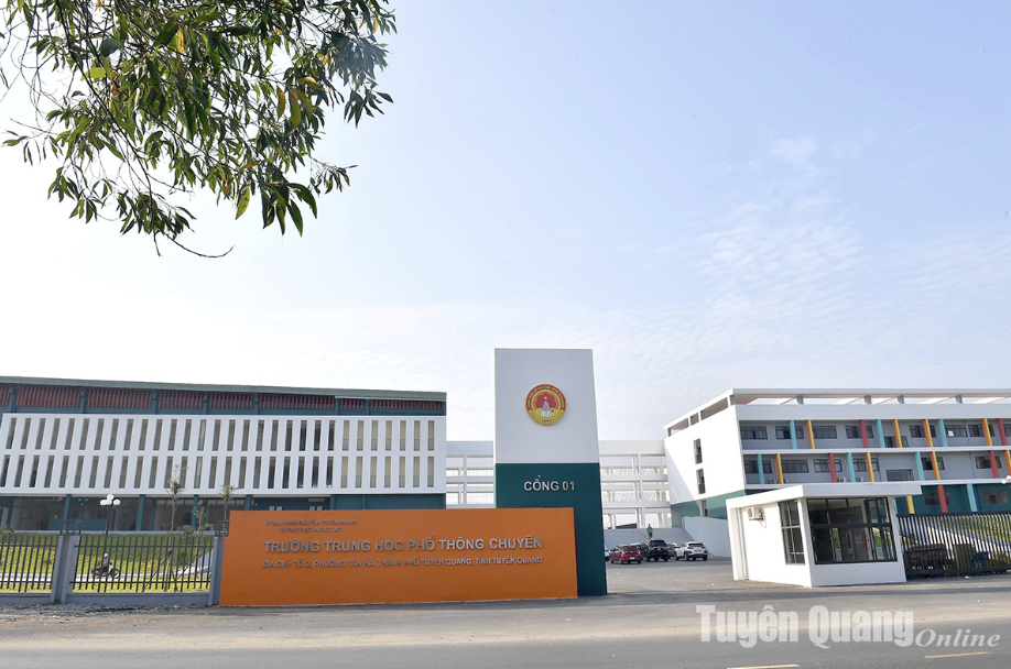 Trường THPT Chuyên Tuyên Quang (Ảnh: Báo Tuyên Quang Online)