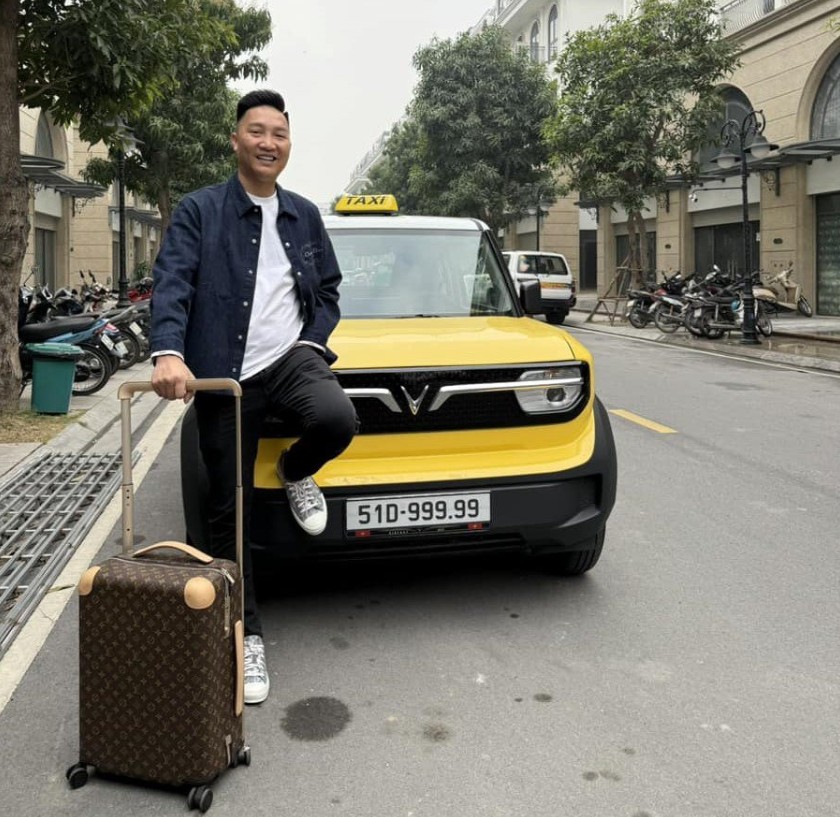 Bóc giá loạt siêu xe được Huấn Hoa Hồng khoe trên MXH