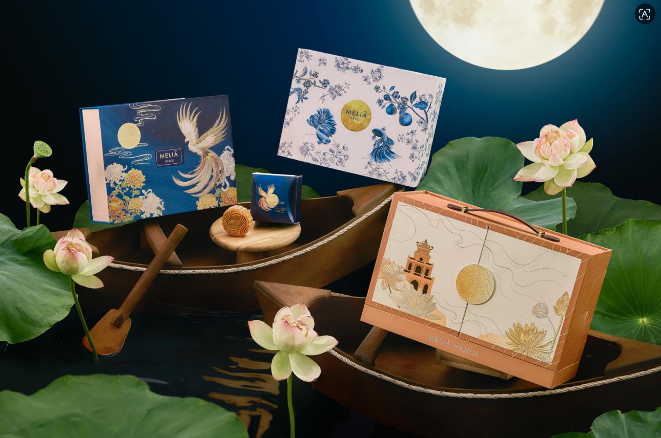 Bánh Trung thu cao cấp vào mùa,