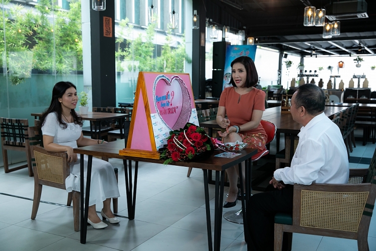 Nữ diễn viên-MC dẫn dắt show Hẹn ăn trưa sau đó. Ảnh: Hẹn ăn trưa.