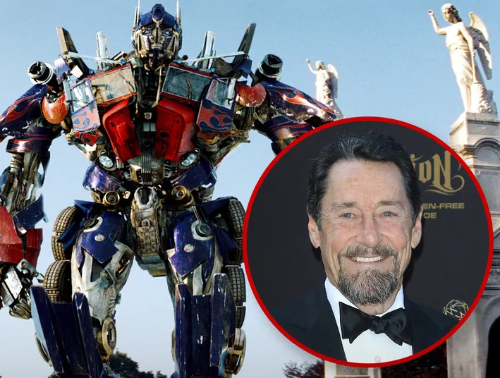 Peter Cullen được biết đến rộng rãi với vai trò lồng tiếng cho Optimus Prime trong loạt phim Transformers (Ảnh: TMZ)