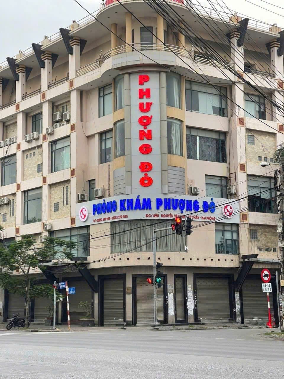 Phòng khám Phượng đỏ - Ảnh: CAHP