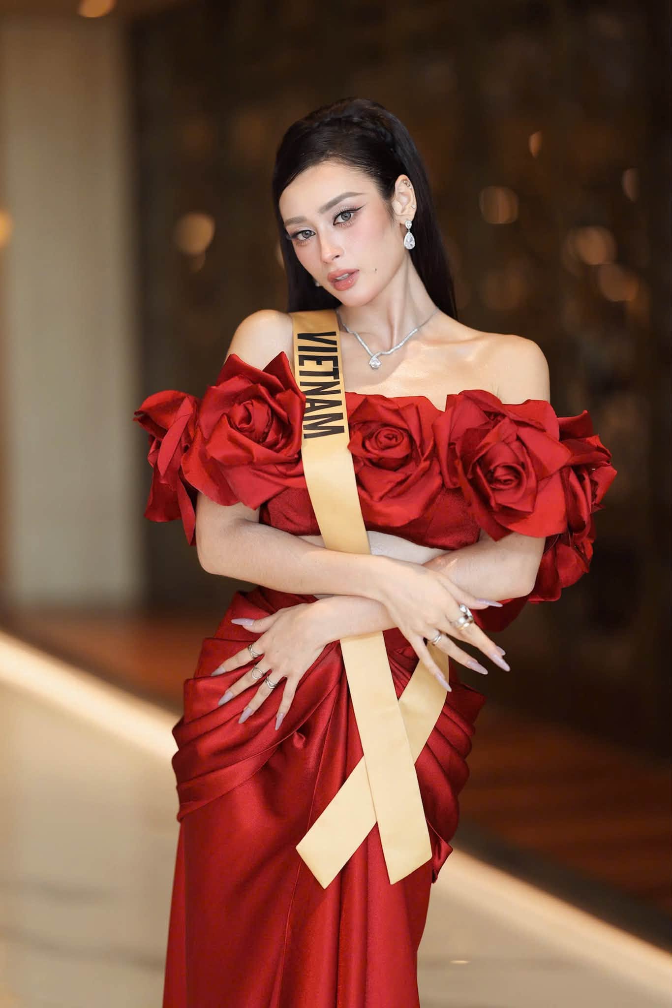 Đại diện Việt Nam Emoura Phạm tại Miss Grand International 2026 - Ảnh: FBNV